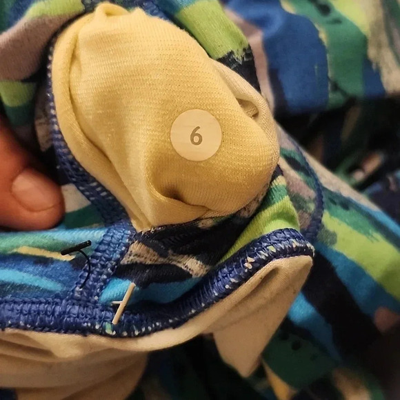 Lululemon athletica size 6 full length - Picture 5 of 6